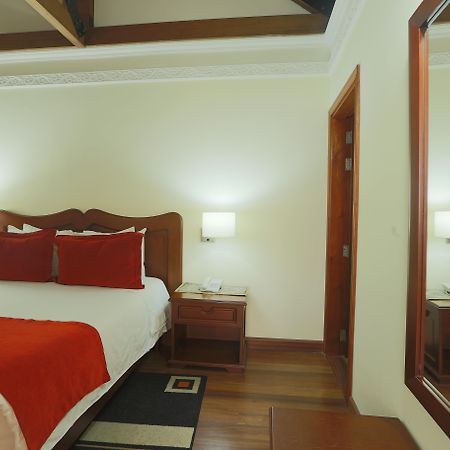 Hotel Santa Lucia Boutique Spa Bogota Ngoại thất bức ảnh A bedroom at the hotel