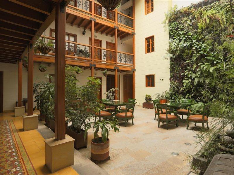 Hotel Santa Lucia Boutique Spa Bogota Ngoại thất bức ảnh Patio of the hotel