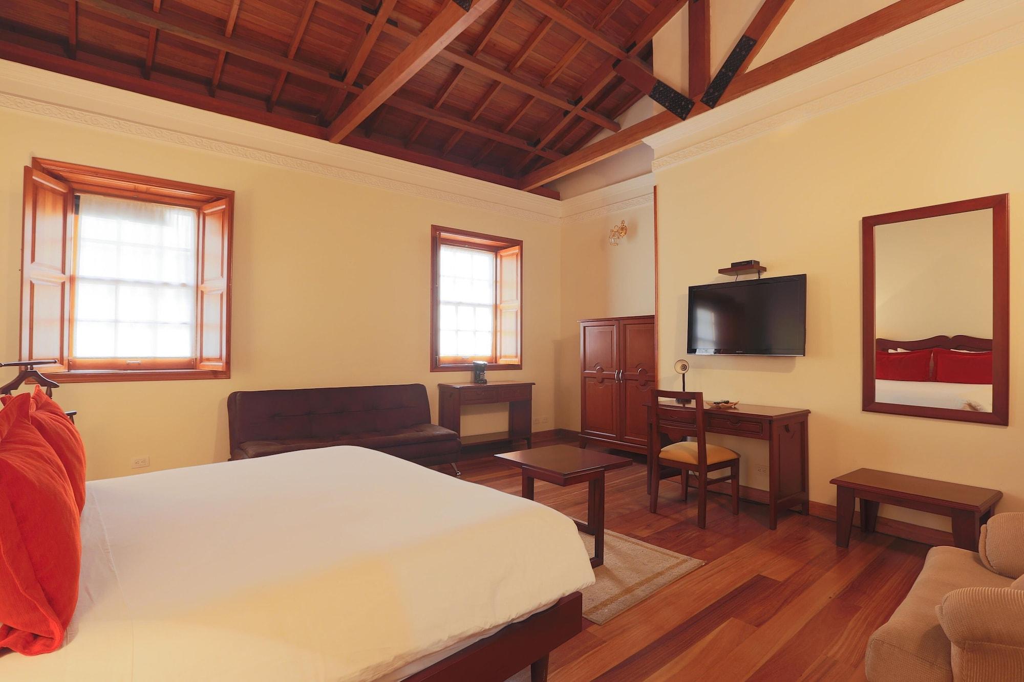 Hotel Santa Lucia Boutique Spa Bogota Ngoại thất bức ảnh A room at the hotel