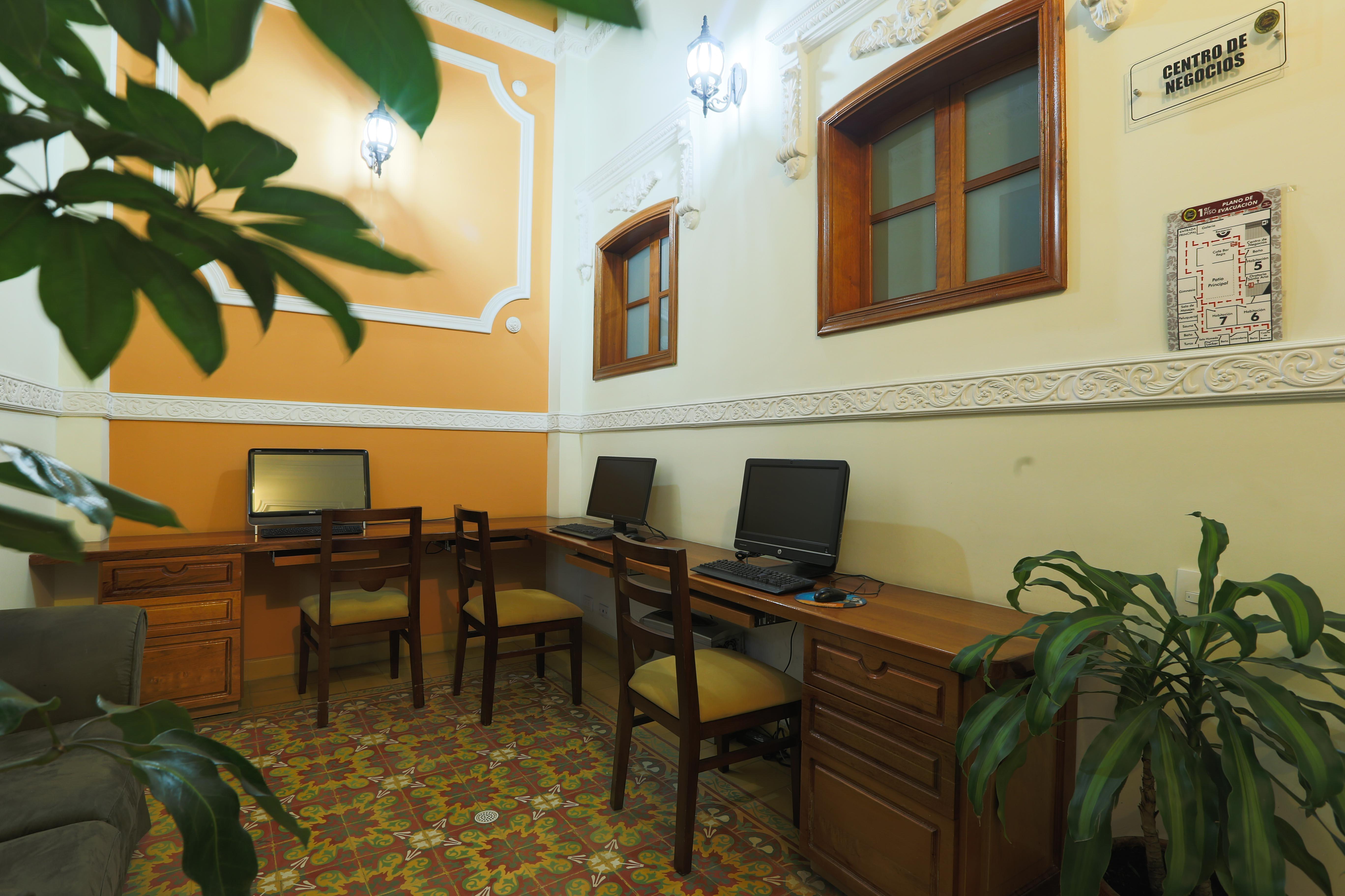 Hotel Santa Lucia Boutique Spa Bogota Ngoại thất bức ảnh Internet room
