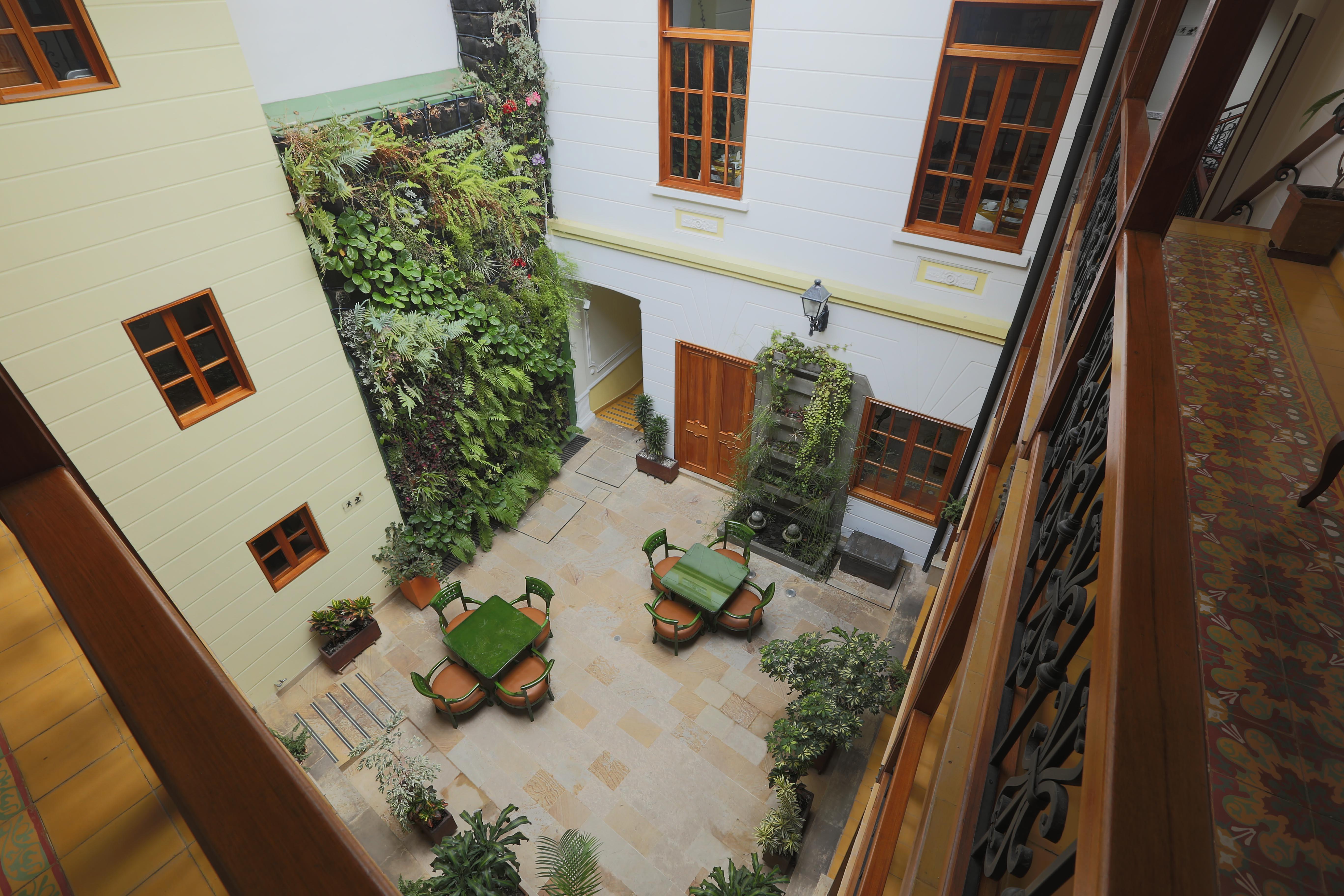 Hotel Santa Lucia Boutique Spa Bogota Ngoại thất bức ảnh Patio of the University of Valencia