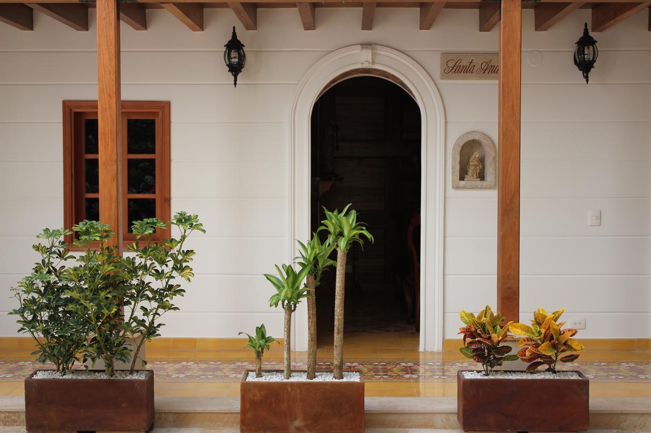 Hotel Santa Lucia Boutique Spa Bogota Ngoại thất bức ảnh Casa de la Cultura Francesa